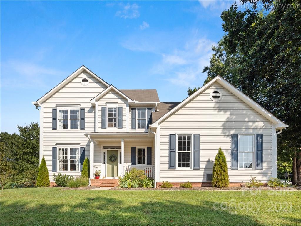 12 Barberry Road Fletcher NC 28732