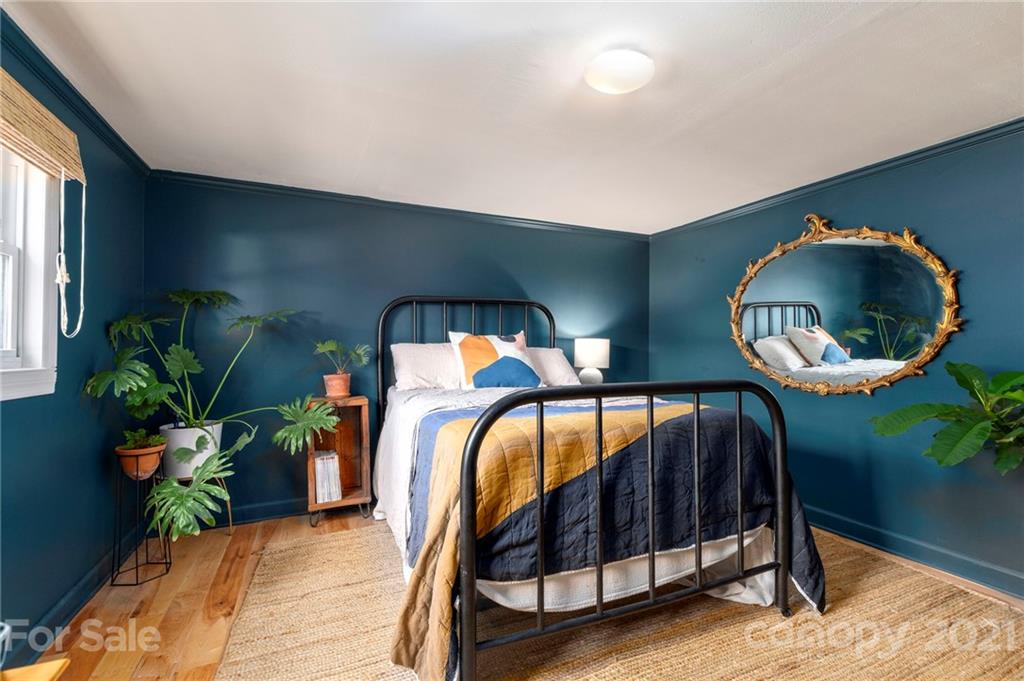 25 Yale Street Asheville NC 28806
