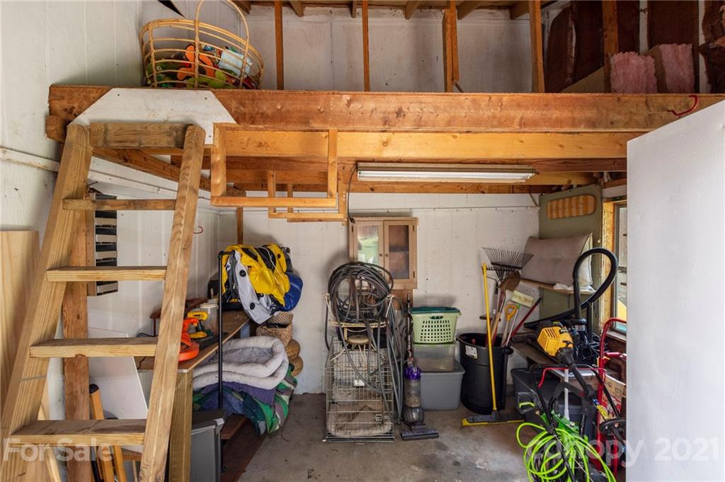 25 Yale Street Asheville NC 28806