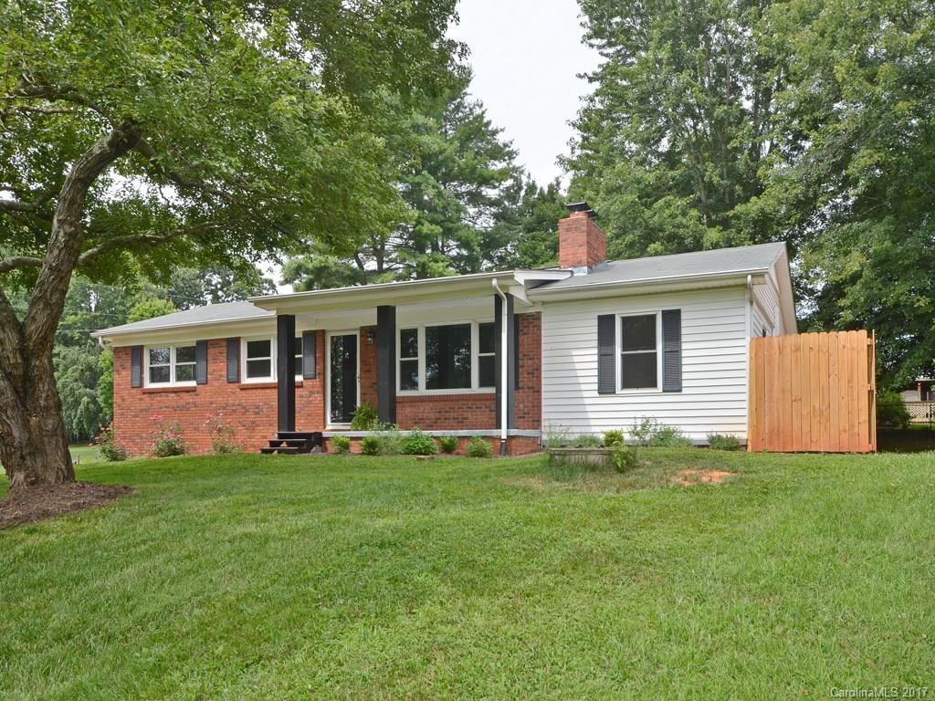 3 Hickory Drive Asheville NC 28806