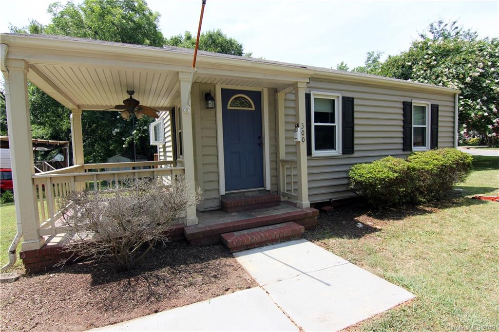 300 Dover Avenue Charlotte NC 28209