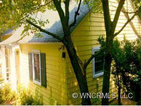 927 Country Club Road Asheville NC 28804