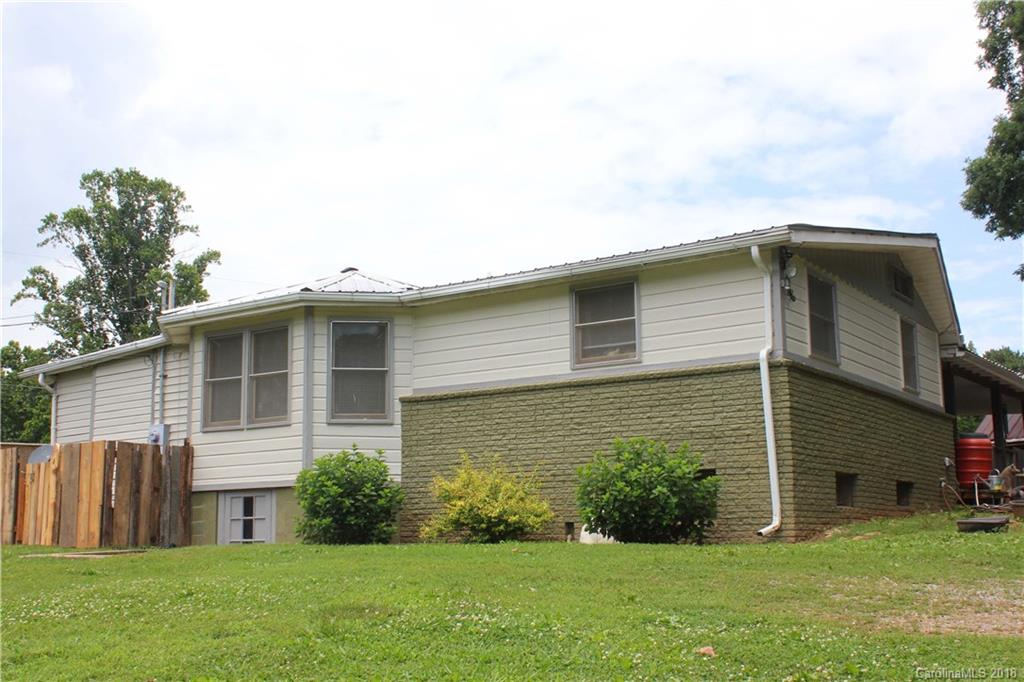 214 Huffman Road Clyde NC 28721