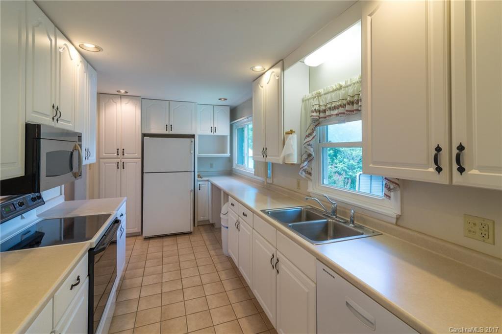 775 Caribou Road Asheville NC 28803