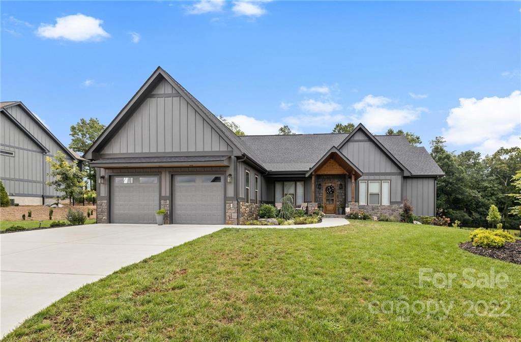 45 Milana Drive Mills River NC 28759