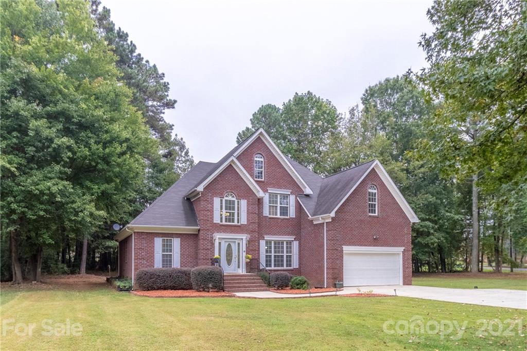 8200 Renee Drive Charlotte NC 28216