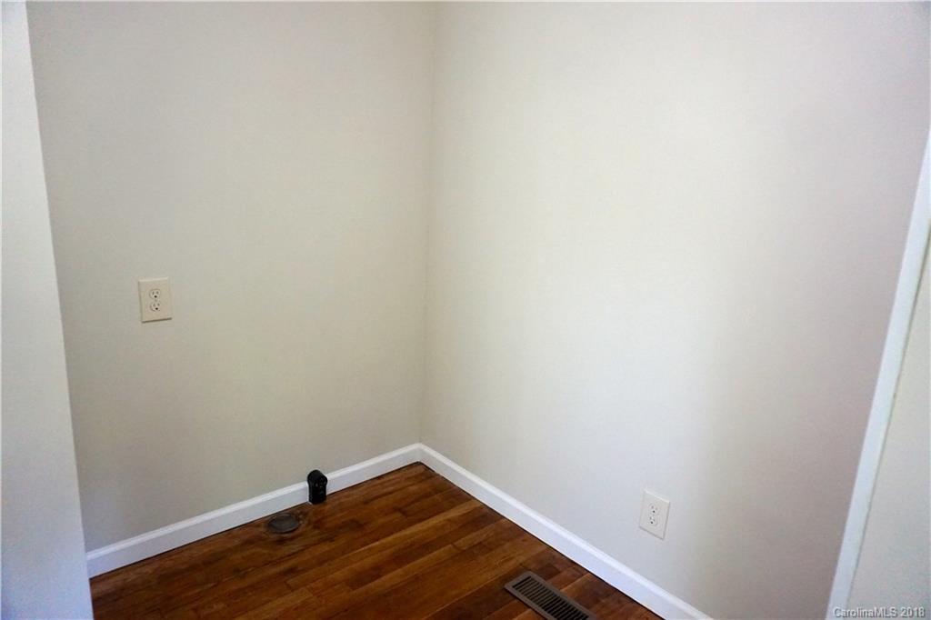 79 Silver Springs Road Burnsville NC 28714