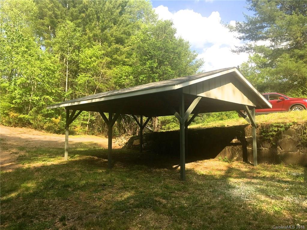 79 Silver Springs Road Burnsville NC 28714