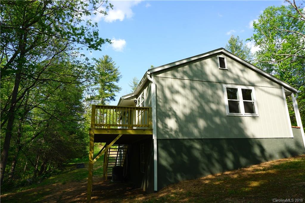 79 Silver Springs Road Burnsville NC 28714