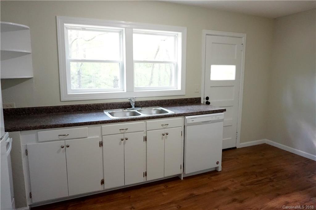 79 Silver Springs Road Burnsville NC 28714