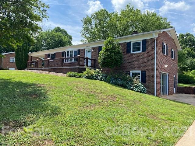 2318 22nd Avenue NE Hickory NC 28601
