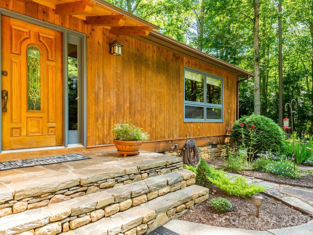 55 Ivy Lane Fletcher NC 28732