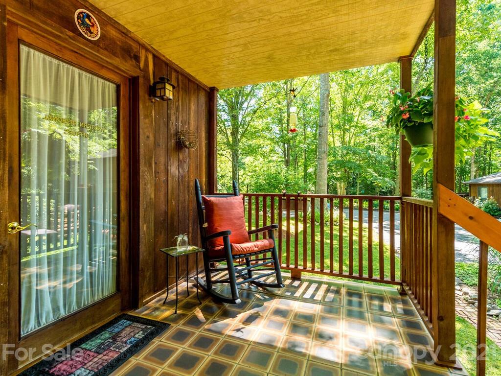 55 Ivy Lane Fletcher NC 28732