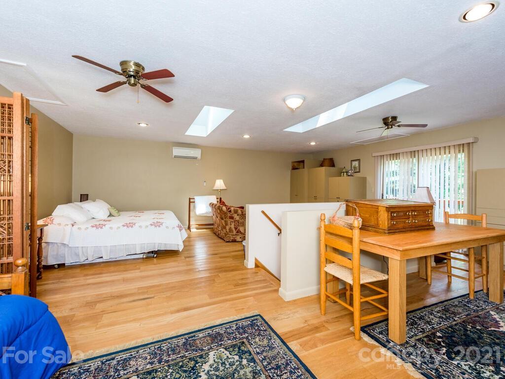 55 Ivy Lane Fletcher NC 28732