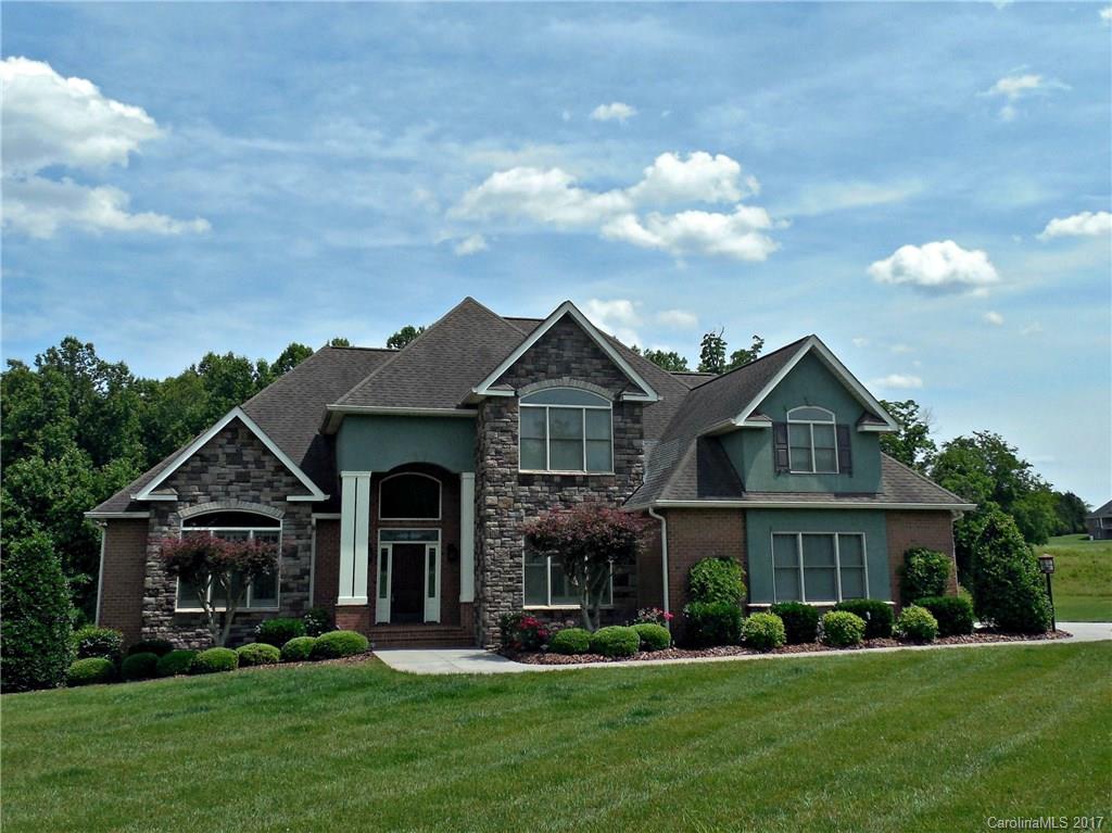 142 Cedar Lake Drive Statesville NC 28625