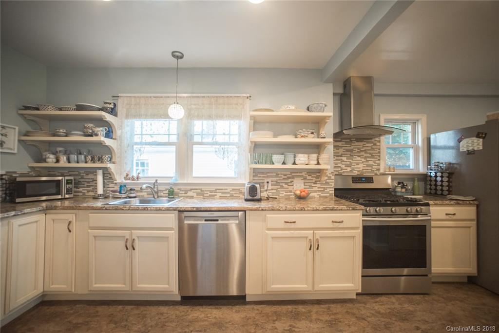 182 School Road Asheville NC 28806