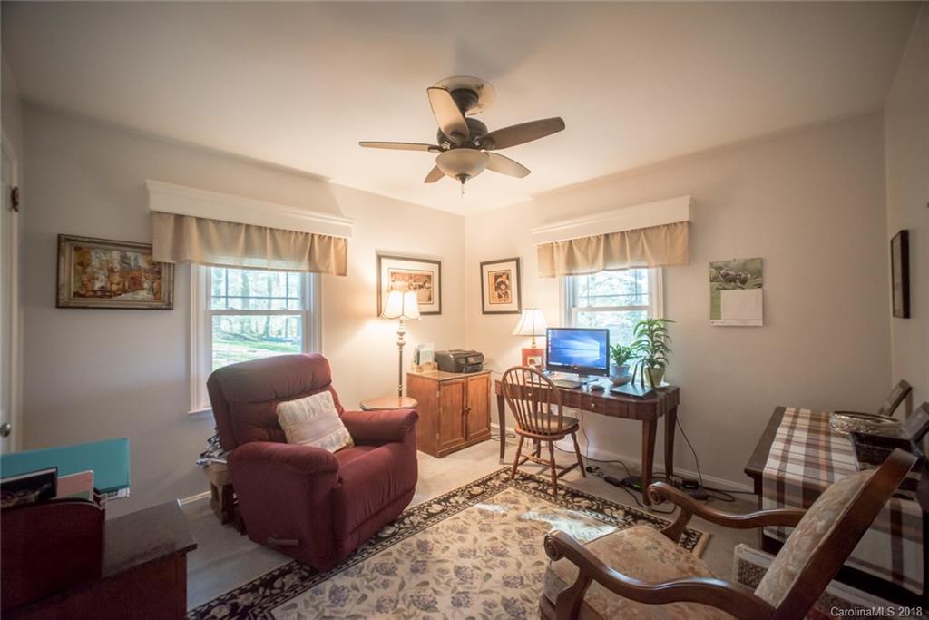182 School Road Asheville NC 28806