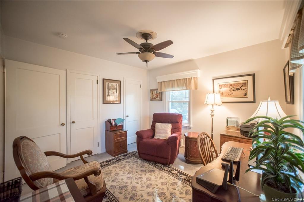 182 School Road Asheville NC 28806