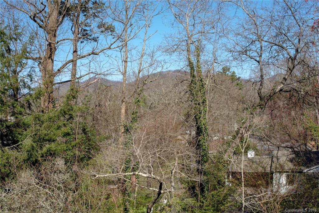 182 School Road Asheville NC 28806