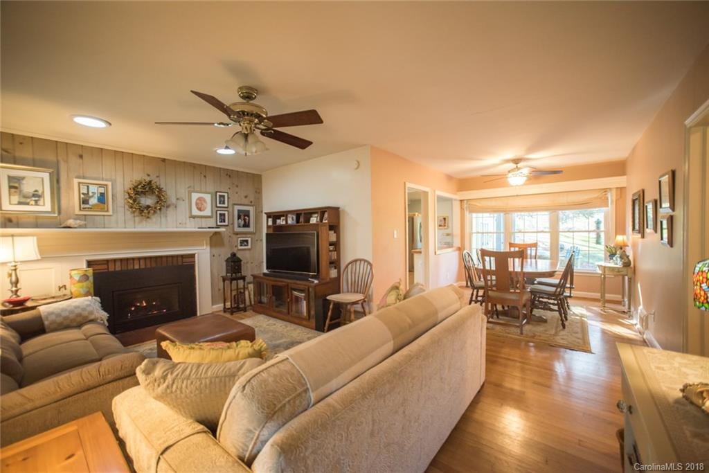 182 School Road Asheville NC 28806