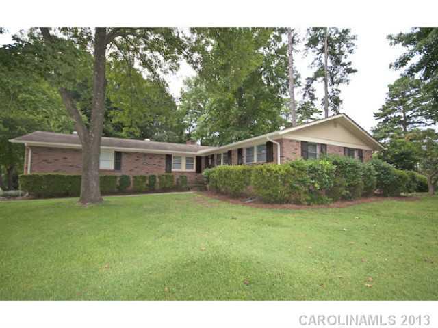 1623 Shannonhouse Drive Charlotte NC 28215