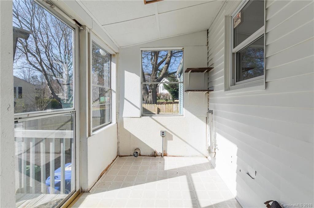 194 Sulphur Springs Road Asheville NC 28806