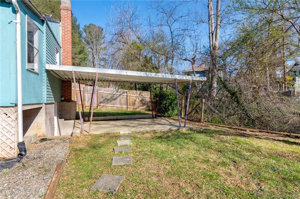 194 Sulphur Springs Road Asheville NC 28806