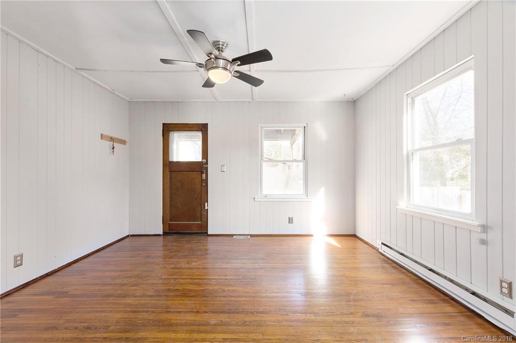 194 Sulphur Springs Road Asheville NC 28806