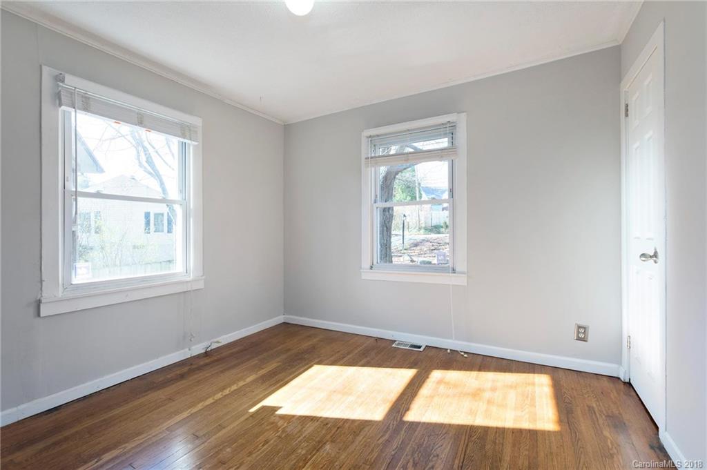 194 Sulphur Springs Road Asheville NC 28806