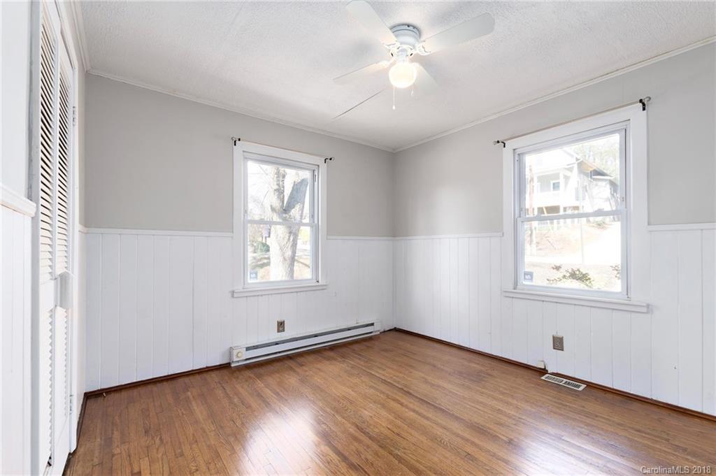 194 Sulphur Springs Road Asheville NC 28806