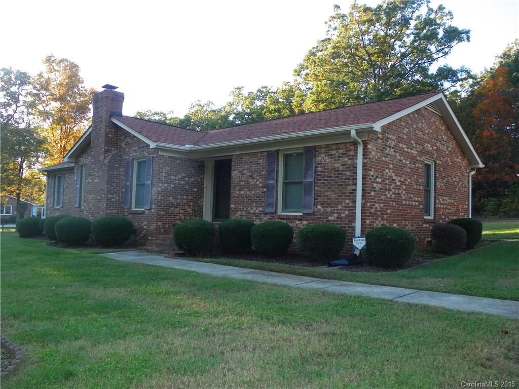 4913 Spring Lane Charlotte NC 28213