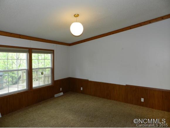353 Upward Way Waynesville NC 28785