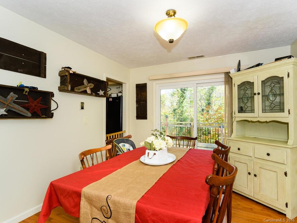 10 Holly Hill Court Asheville NC 28806