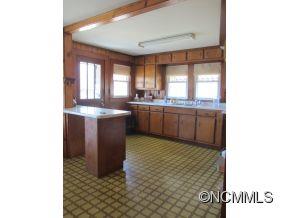 52 Huffman Road Asheville NC 28806