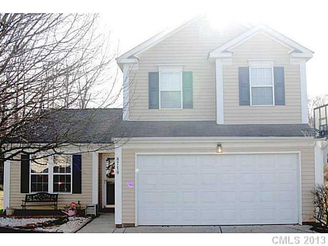 8718 Purple Thistle Lane Charlotte NC 28215