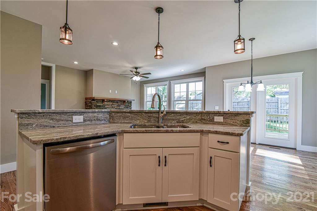 22 Wood Path Lane Arden NC 28704