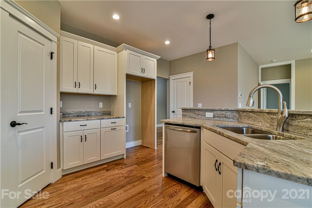 22 Wood Path Lane Arden NC 28704