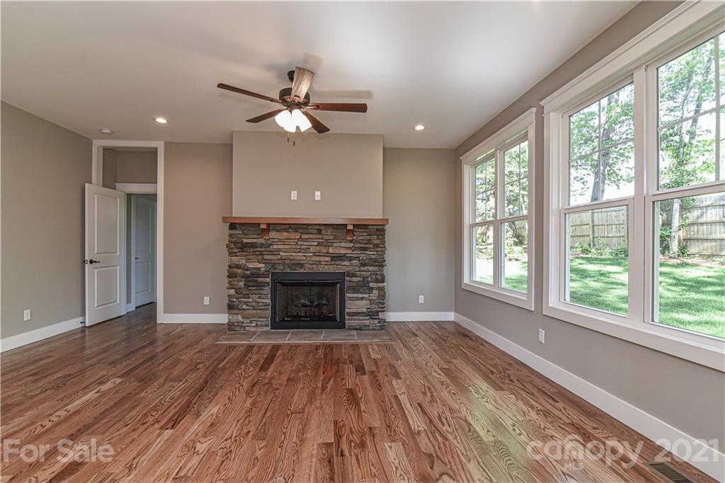 22 Wood Path Lane Arden NC 28704