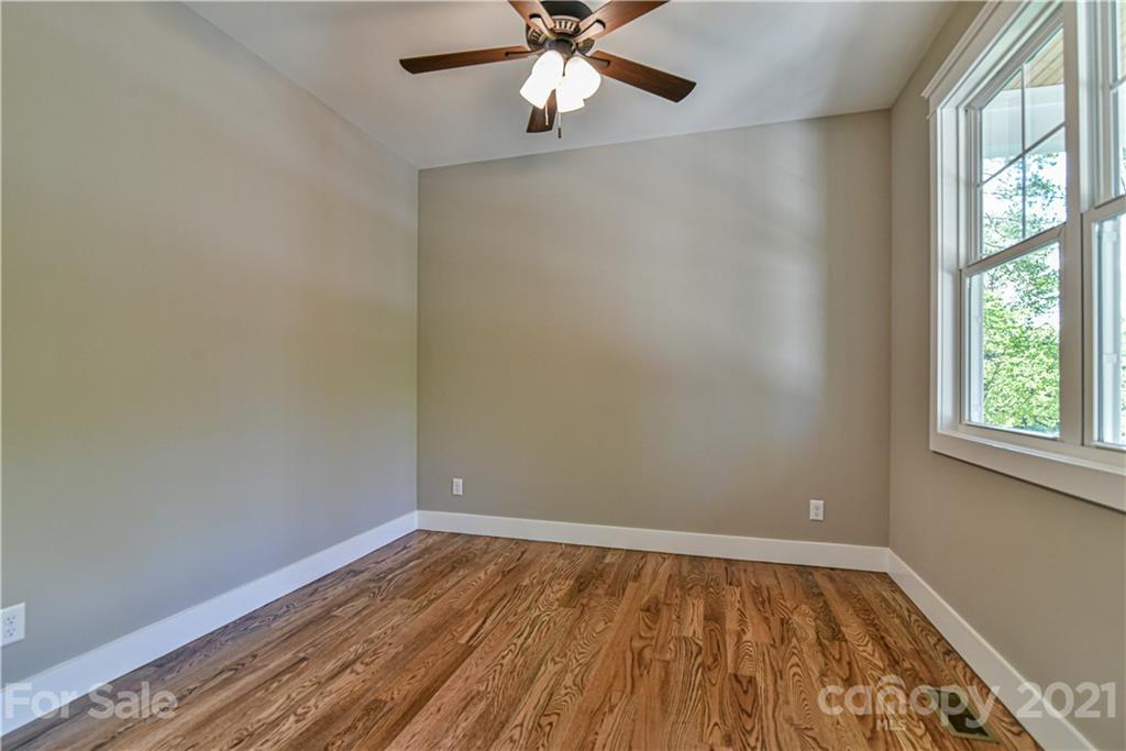 22 Wood Path Lane Arden NC 28704