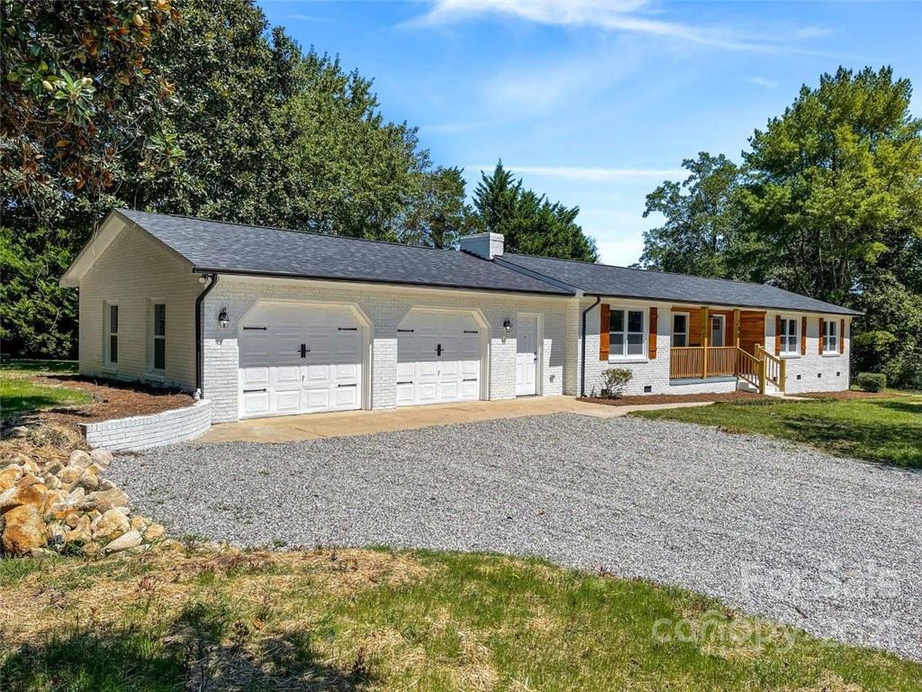 135 Rollingwood Drive Stanley NC 28164