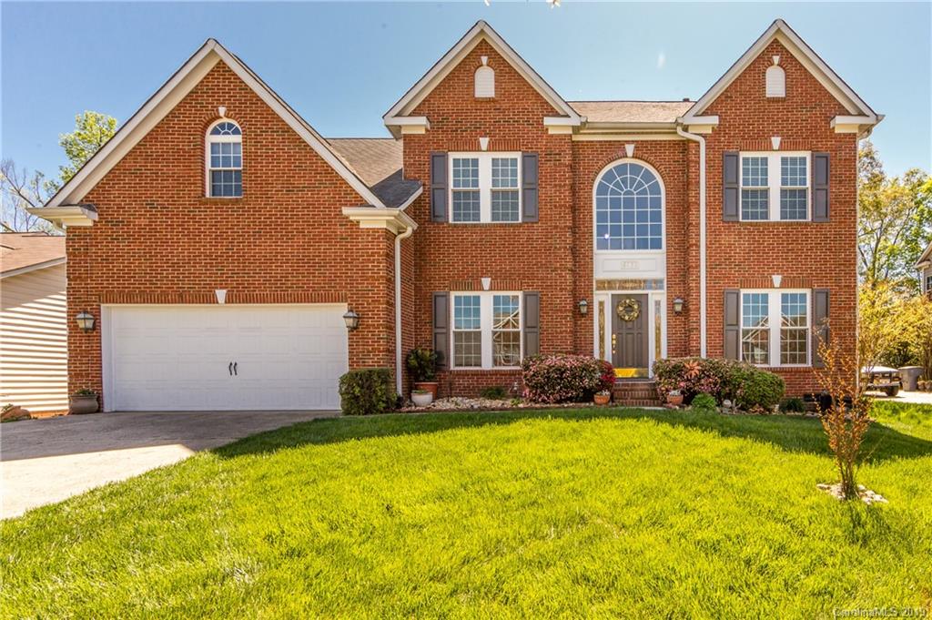 6131 Waverly Lynn Lane Charlotte NC 28269