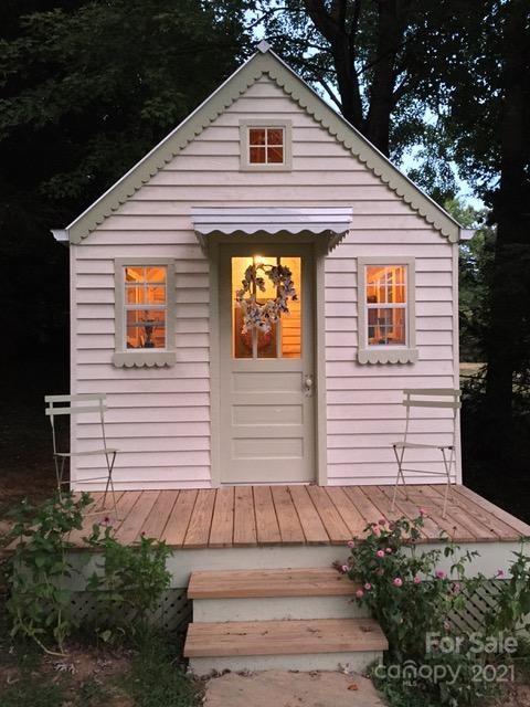 2560 King Road Pisgah Forest NC 28768