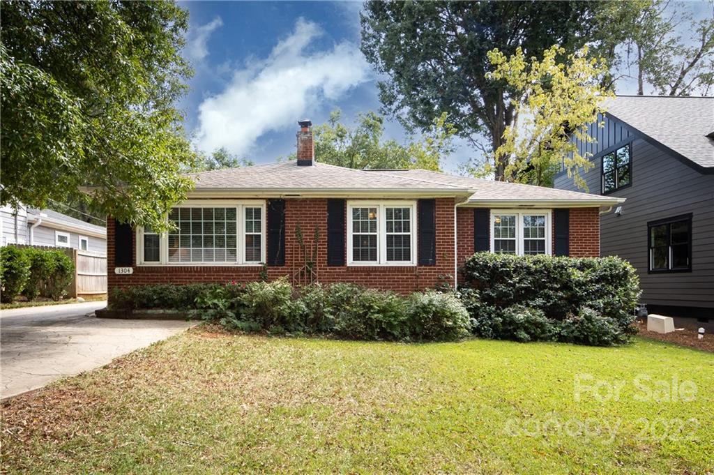 1304 Cortland Road W Charlotte NC 28209
