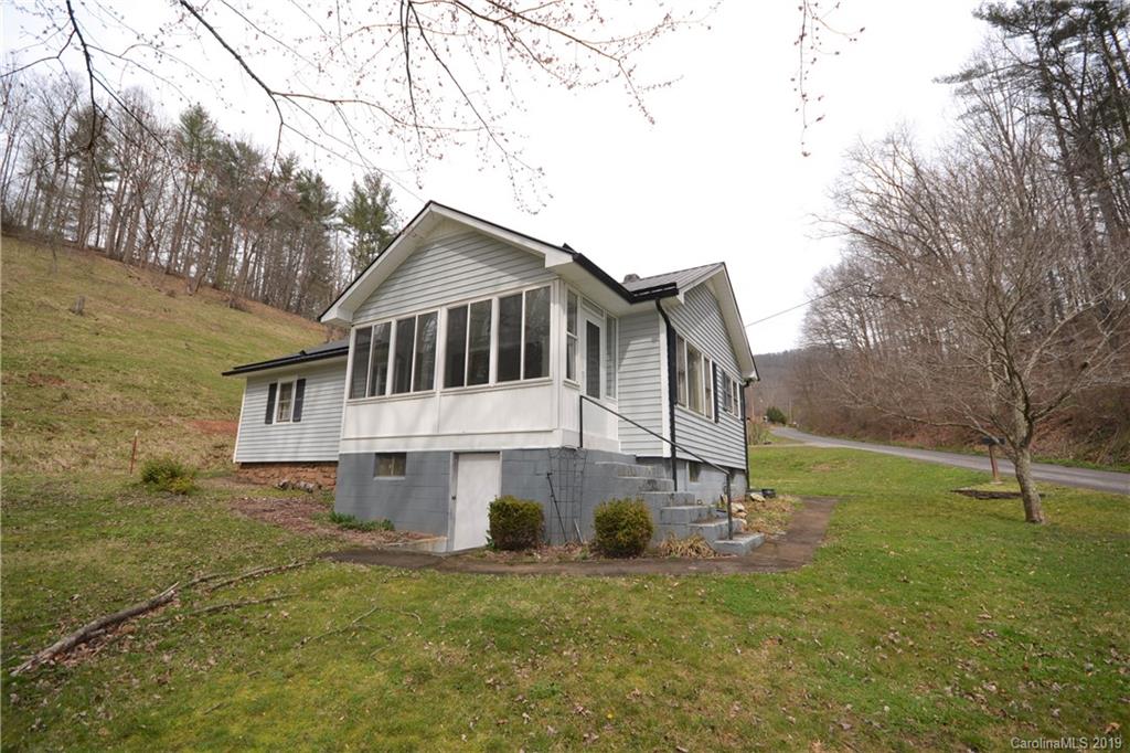 107 Bill Mcelroy Road Clyde NC 28721