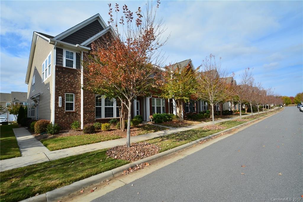 8229 Viewpoint Lane Cornelius NC 28031