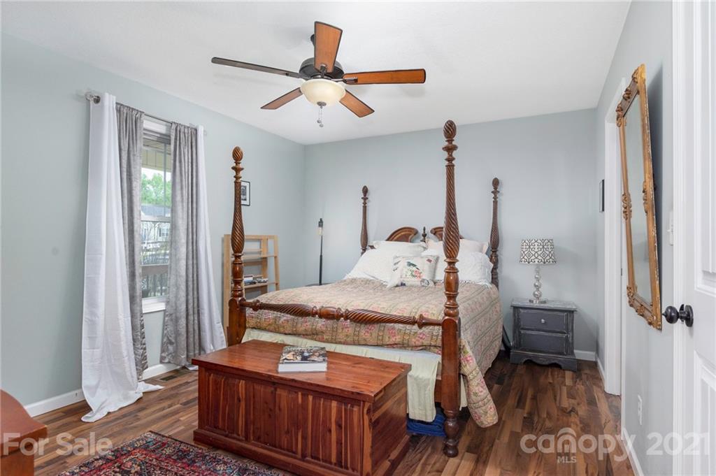 25 Danielbrooke Drive Asheville NC 28806