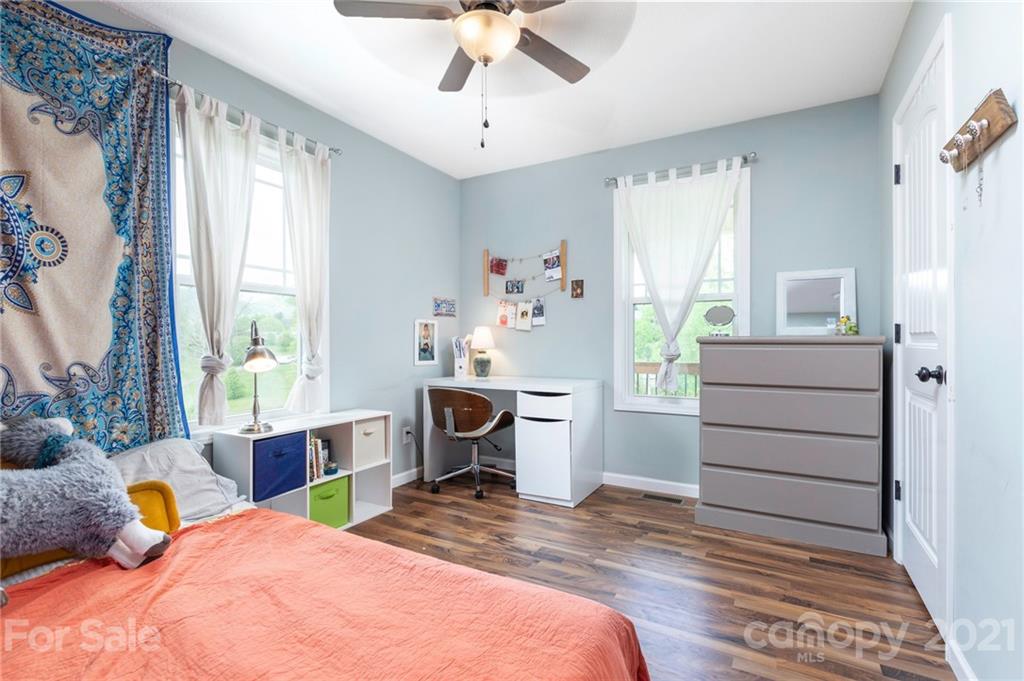 25 Danielbrooke Drive Asheville NC 28806