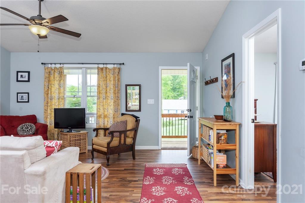 25 Danielbrooke Drive Asheville NC 28806
