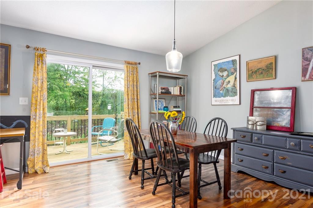 25 Danielbrooke Drive Asheville NC 28806