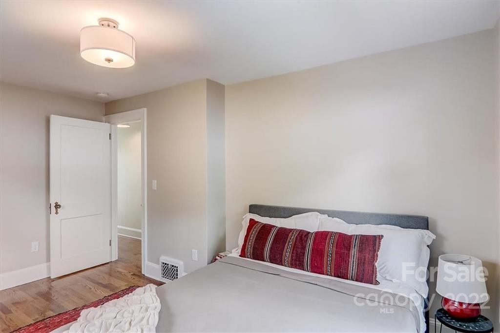 116 Longview Road Asheville NC 28806